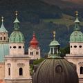 Salzburg je tudi mesto cerkva. (Foto: Shutterstock)