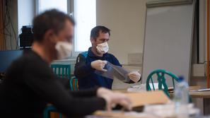 izdelava mask v Mengšu