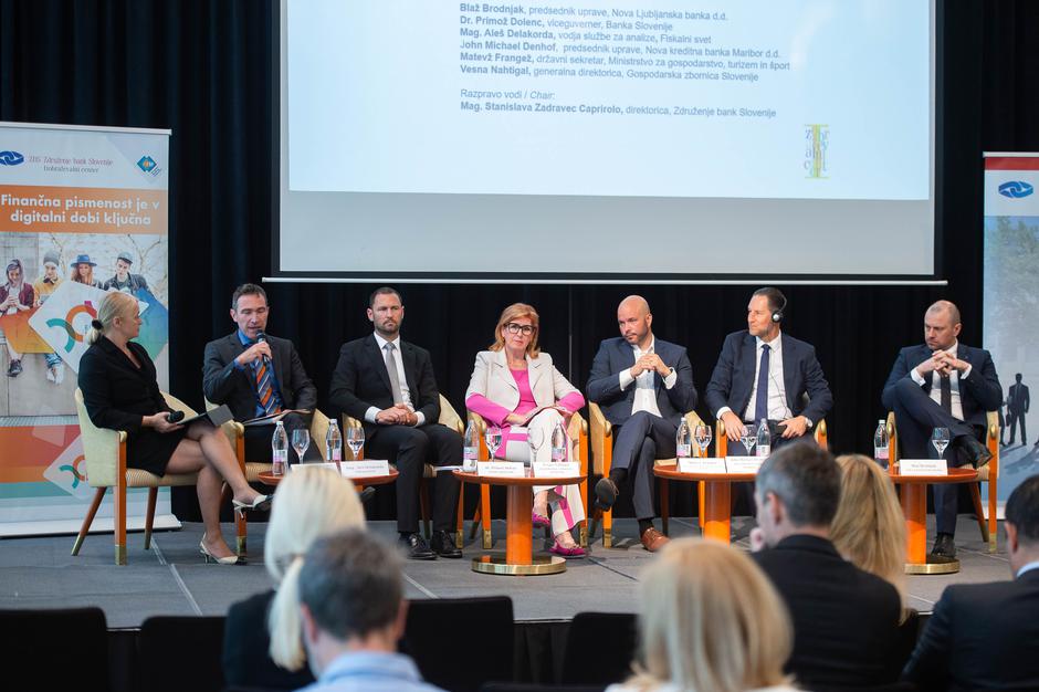 Bančna konferenca | Avtor: Anže Petkovšek