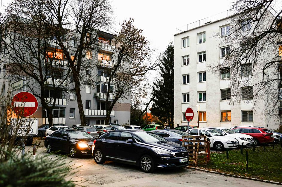 stanovanjski blok, stanovanja