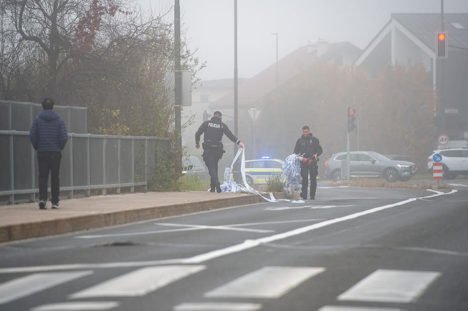 Policija na Zasavski cesti  policijski trak | Avtor: Anže Petkovšek