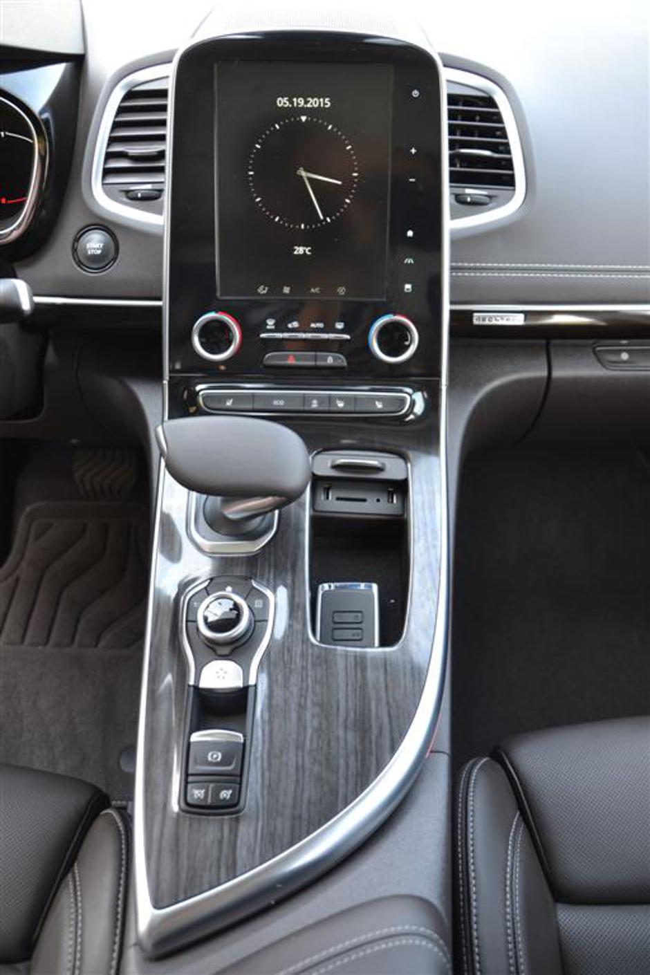 Renault espace | Avtor: Gregor Prebil