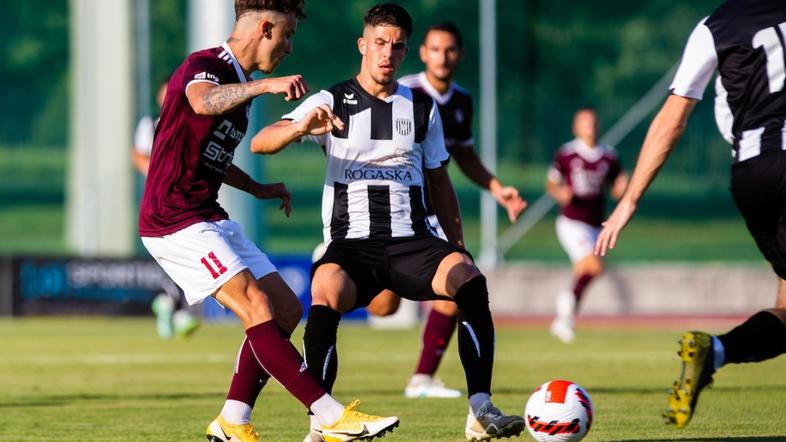 NK Triglav z zmago proti Rogaški Slatini.