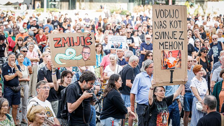 shod proti Mijičevi koaliciji