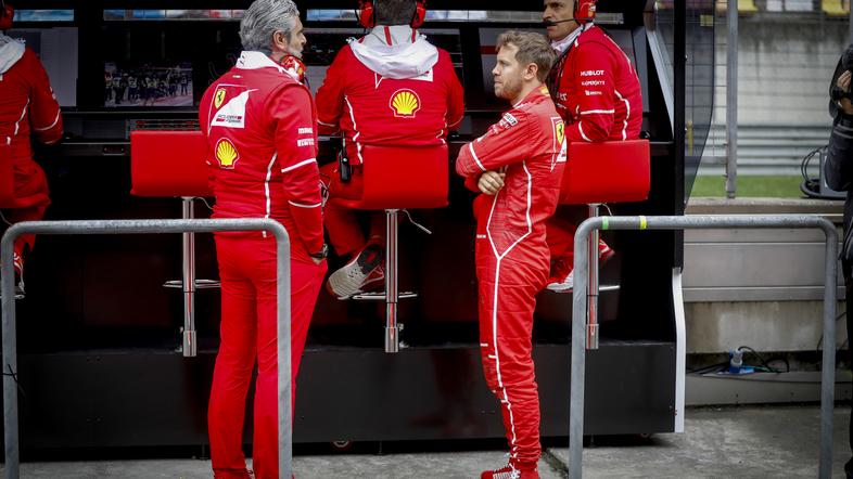 maurizio arrivabene sebastian vettel