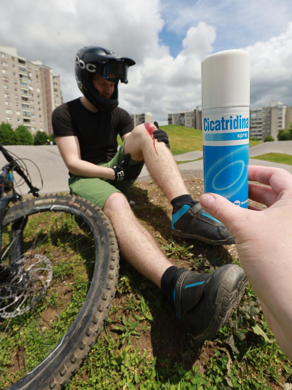 Cicatridina | Avtor: Cicatridina