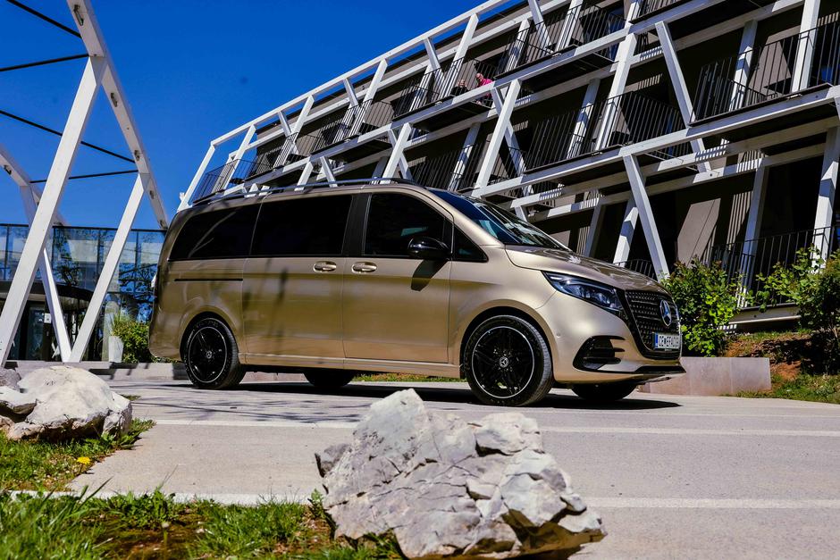 predstavitev Mercedes Benz razred V | Avtor: Saša Despot