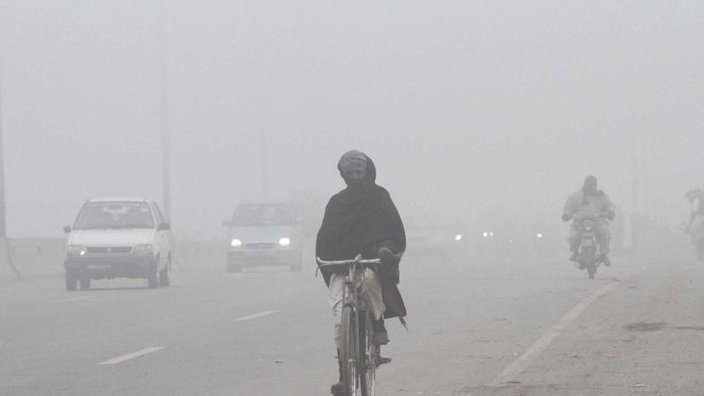 Do incidenta je prišlo na cestah pakistanskega mesta Lahore. (Foto: Epa)