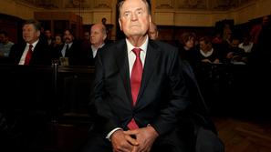 Tajni policijski sodelavec, ki naj bi sodeloval v postopku zoper Zidarja, po oce