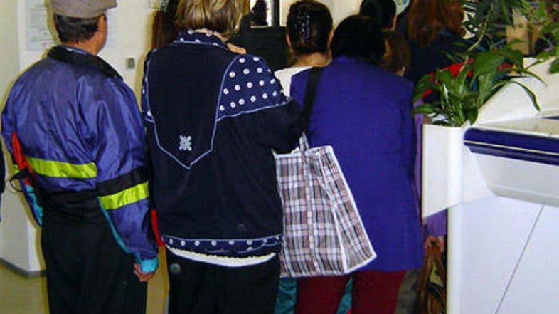 V pisarni na Vinarski ulici 3a so dosegljivi po dogovoru in predhodni najavi na 