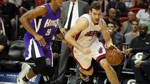 Rajon Rondo (Sacramento Kings) in Goran Dragić