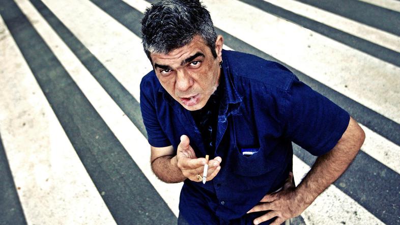 ˝Stvari so zaradi downloadanja, to je spletnega piratstva kot možnosti distribuc