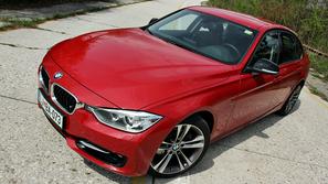 BMW 328i