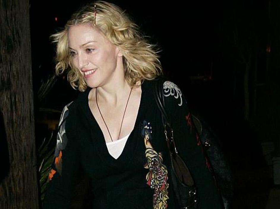 Večno fit Madonna je začela svojo zanimivo turnejo.