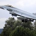 Pakistanska vojska je streljala na Natove helikopterje na območju okrožja Tanai.