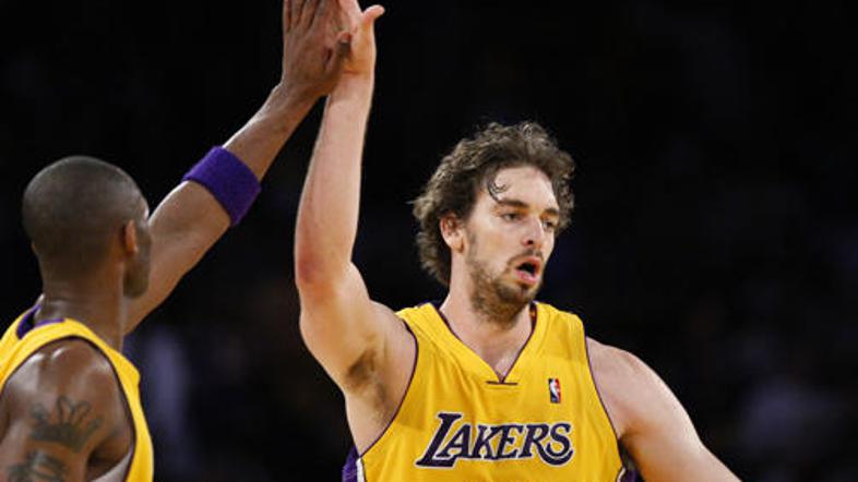 LA_Lakers_Reuters - main