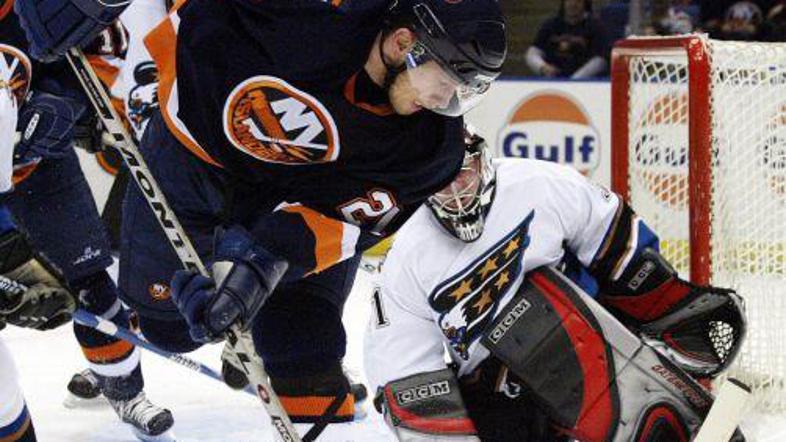 29-letni Kanadčan Matthew Yeats je branil tudi v ligi NHL.