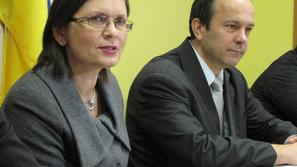 Valičeva pravi, da je bližina kranjske porodnišnice njenega otroka ob prezgodnje