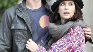 Jennifer Love Hewitt, Brian Hallisay,