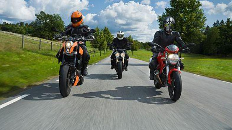 Pamet v glavo, na glavo pa obvezno poveznite čelado.