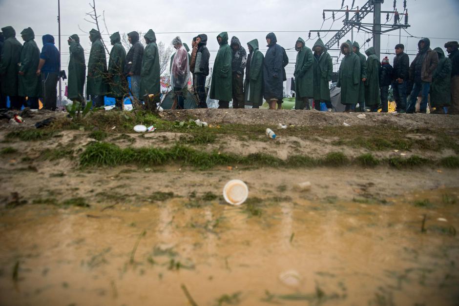 begunsko taborišče migranti | Avtor: Epa