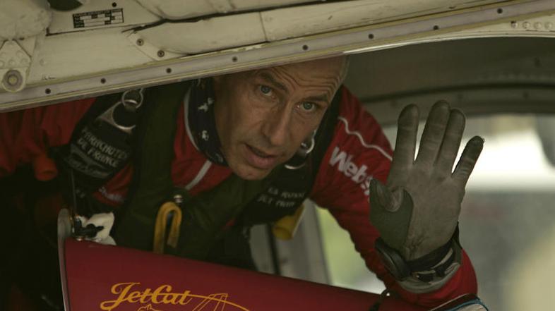 Yves Rossi se ne bo predal in bo znova poskušal preleteti morje med celinama. (F