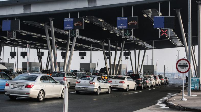 mejni prehod Obrežje