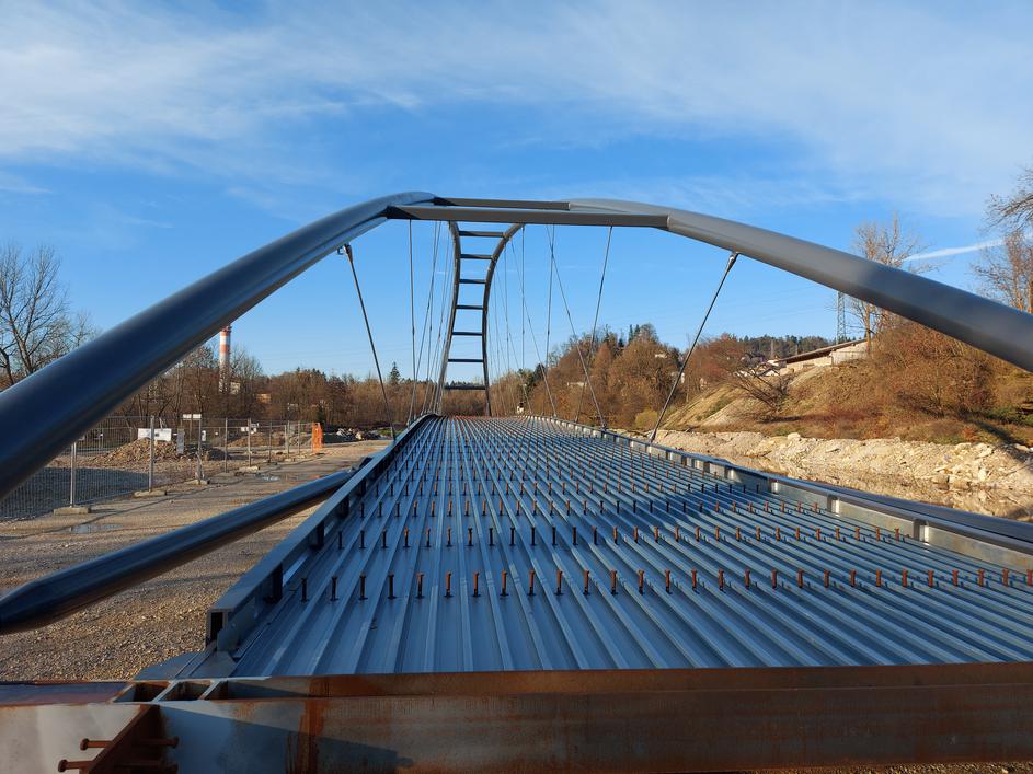 Medvode, Verje, most, brv