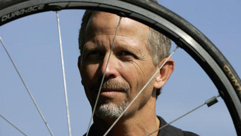 Bob Stapleton se zavzema za prepoved tekmovanja moštev z dopingiranimi kolesarji