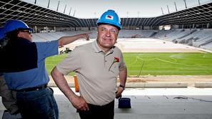 Vlada v rebalansu proračuna ni našla 20 milijonov evrov za Športni park Stožice.