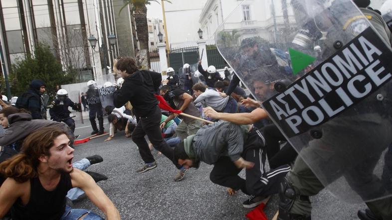 protesti, grčija, ATENE, ŠTUDENTI