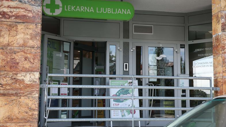 lekarna