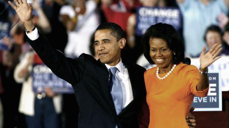 Obama doživlja kritike; tako z levice, ker naj s političnimi in gospodarskimi re