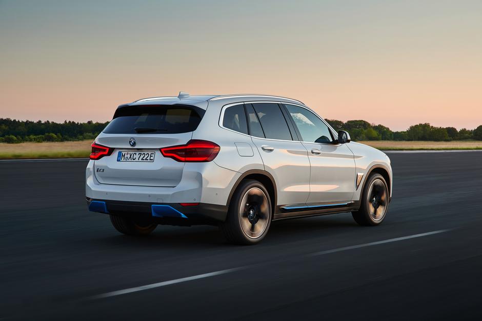 BMW iX3 | Avtor: BMW 