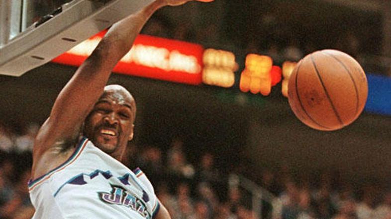 Bryon Russell meni, da je pripravljen za povratek v ligo NBA.