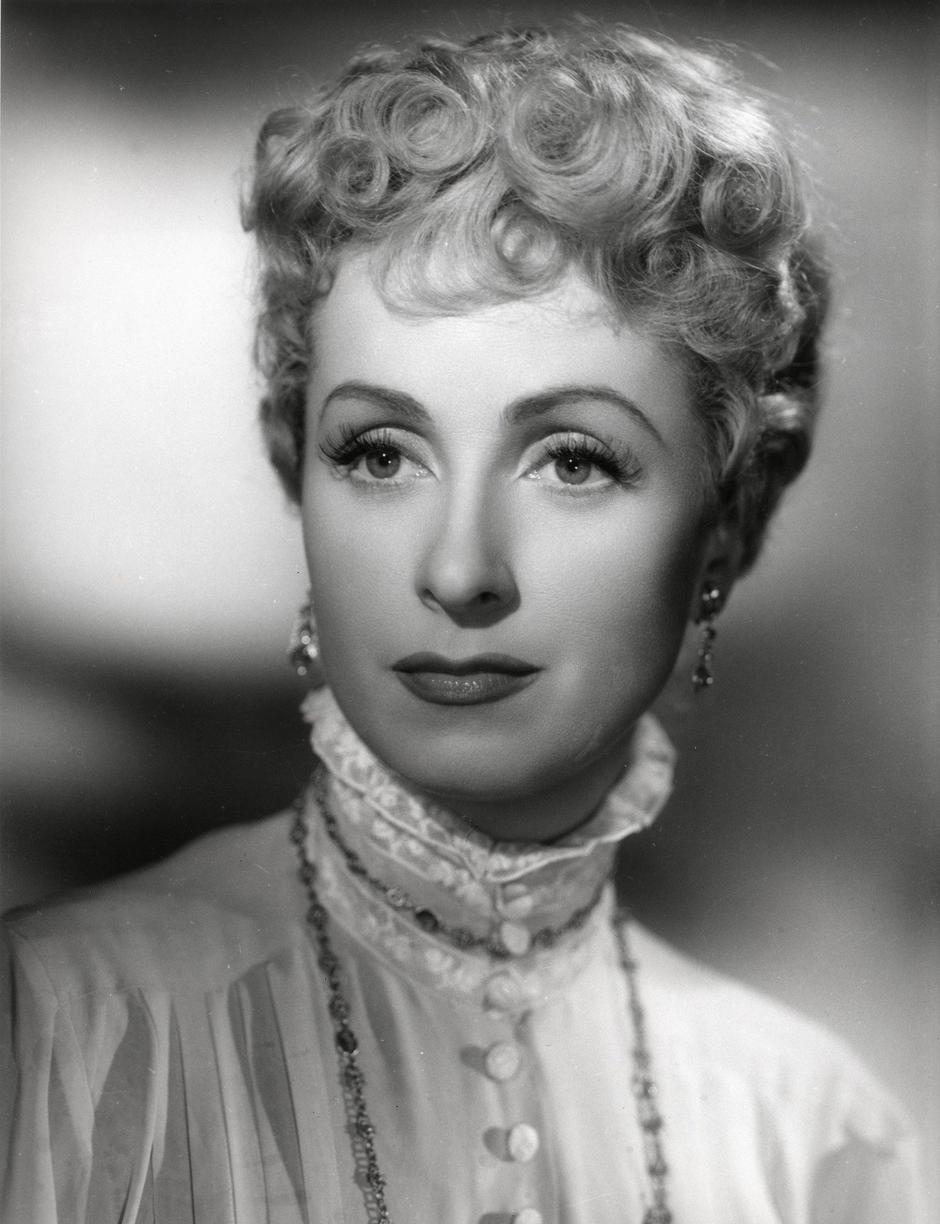 Danielle Darrieux | Avtor: 