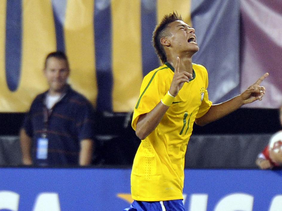 Neymar je v tretjem nastopu za brazilsko izbrano vrsto zabil dva gola za zmago p