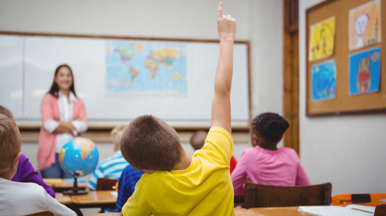 Učiteljica v razredu