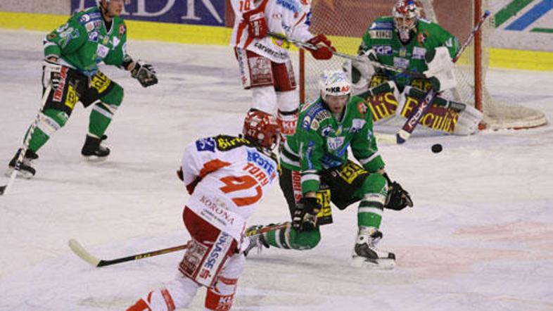 ZM Olimpija si že v Celovcu lahko zagotovi nadaljevanje.