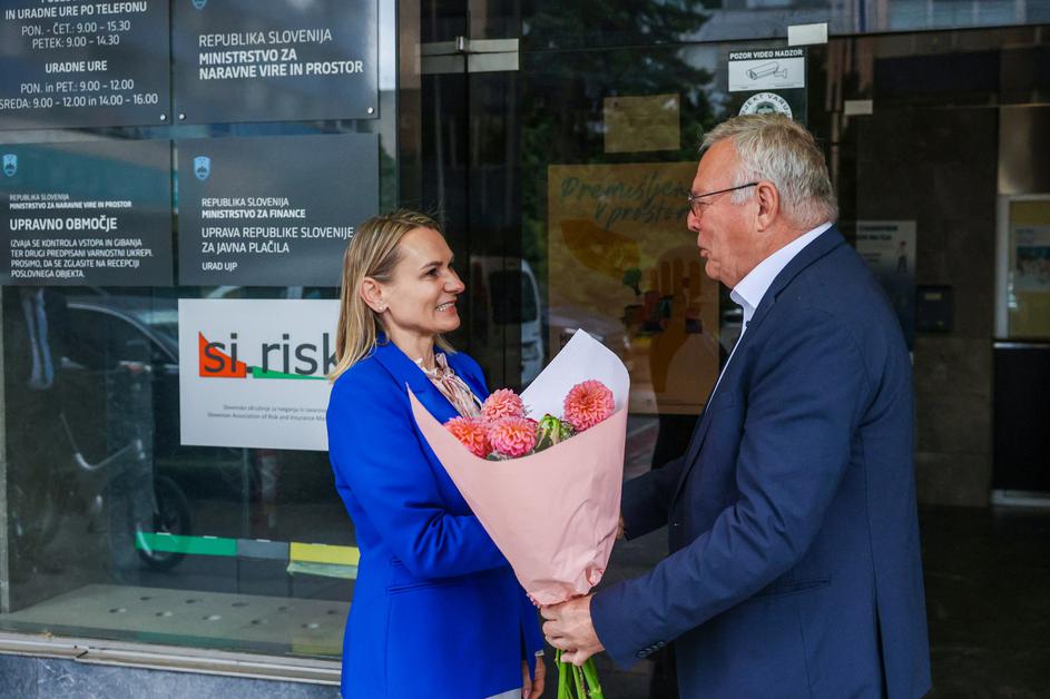 primopredaja Polona Rifelj Jože Novak