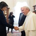 melania trump, papež frančišek