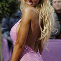 Katie Price je izdala pikantne podrobnosti iz svojega zasebnega življenja.