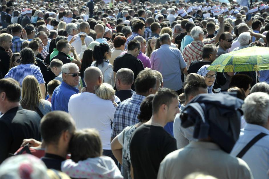 Polaganje temeljnega kamna za džamijo