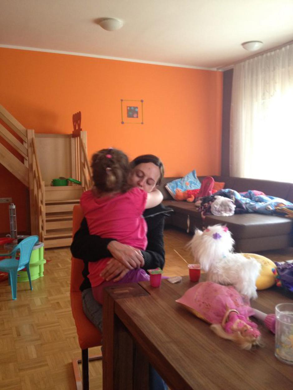 koroška deklica | Avtor: Andreja Cilenšek