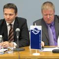 Luka Koper, predsednik uprave Gregor Veselko (levo) in predsednik nadzornega sve