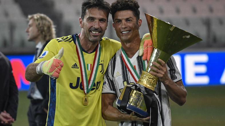 Gigi Buffon Cristiano Ronaldo