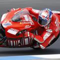Casey Stoner je s prvim mestom na kvalifikacijah razveselil svoje navijače.