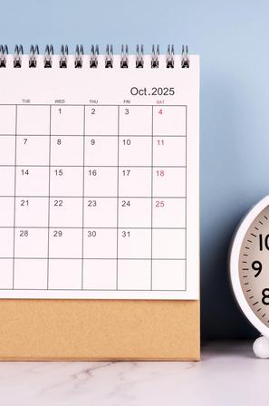 koledar, oktober 2025