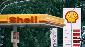 Shell bencinska črpalka