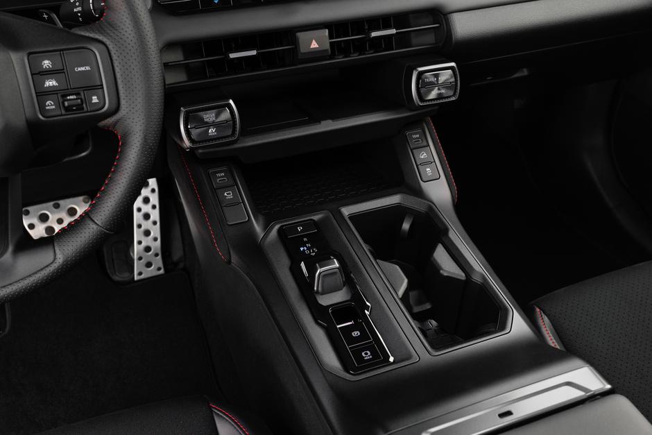 Toyota RAV4 GR sport | Avtor: Toyota